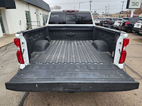 Used 2022 Chevrolet Silverado 2500 LTZ w/ LTZ Convenience Package image 7