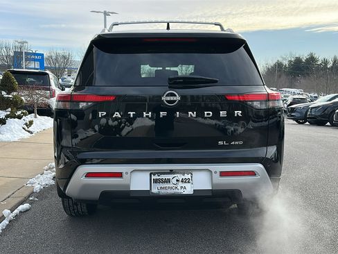 Used 2022 Nissan Pathfinder SL image 6