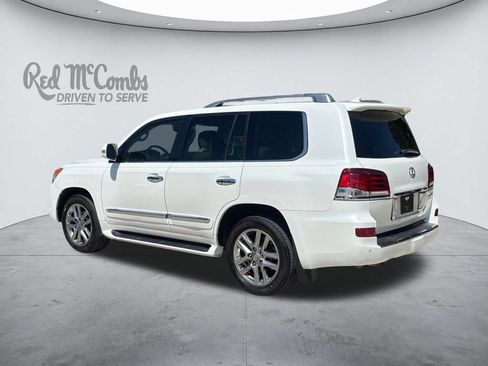 Used 2014 Lexus LX 570 4WD image 3