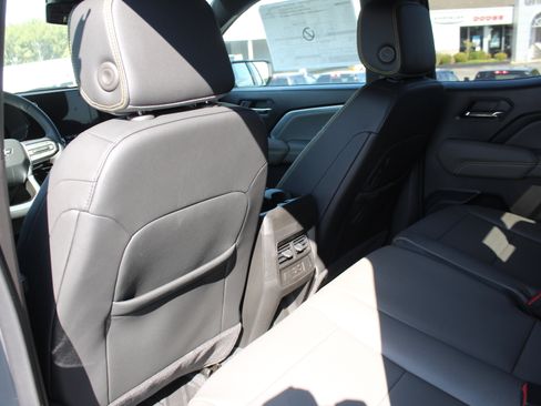 New 2026 Chevrolet Colorado ZR2 w/ ZR2 Bison Edition image 21