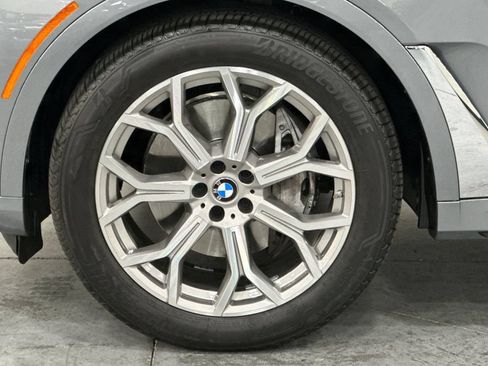Used 2026 BMW X7 xDrive40i AWD/4WD image 35