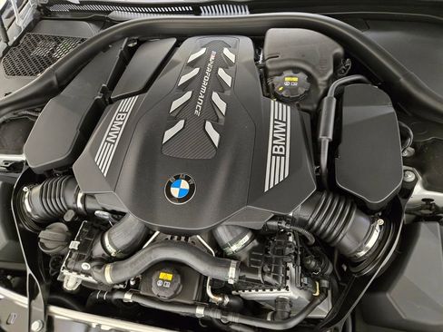 Used 2021 BMW M850i xDrive Convertible w/ Driving Assistance Package image 26