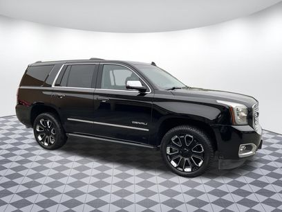 Used 2019 GMC Yukon Denali w/ Denali Ultimate Black Edition
