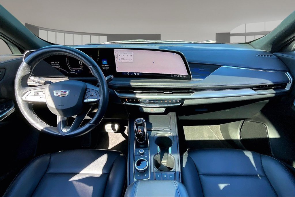 Used 2024 Cadillac XT4 Sport FWD image 15