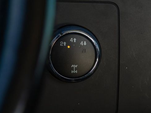 Used 2013 Chevrolet Silverado 2500 LT image 22