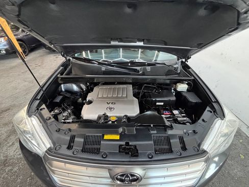 Used 2011 Toyota Highlander SE FWD image 27