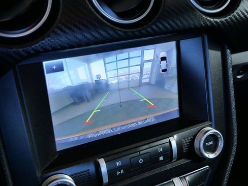 Certified 2021 Ford Mustang Coupe image 23