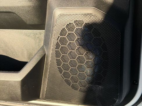 Used 2023 RAM 2500 Big Horn w/ Level 2 Equipment Group image 31