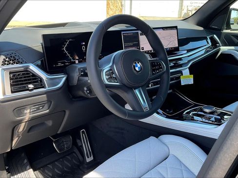 New 2026 BMW X5 xDrive40i w/ M Sport Package image 9