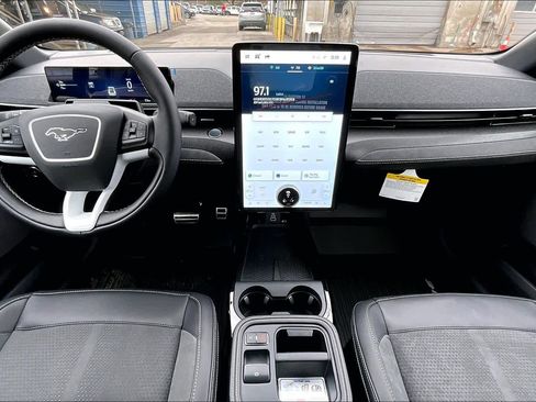 Used 2025 Ford Mustang Mach-E GT w/ Interior Protection Package image 15