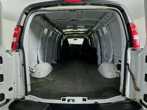 Used 2023 Chevrolet Express 2500 Extended w/ Driver Convenience Package RWD image 24