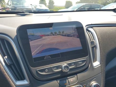 Used 2024 Chevrolet Malibu RS image 30