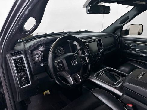 Used 2017 RAM 3500 Laramie Longhorn image 31