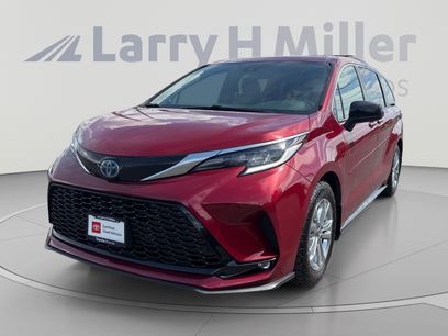 Used 2022 Toyota Sienna XSE w/ XSE Plus Package