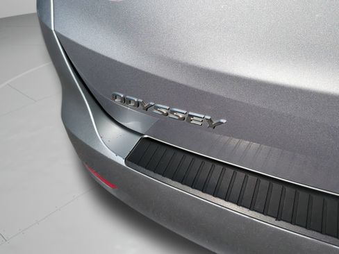 Certified 2024 Honda Odyssey EX-L image 32