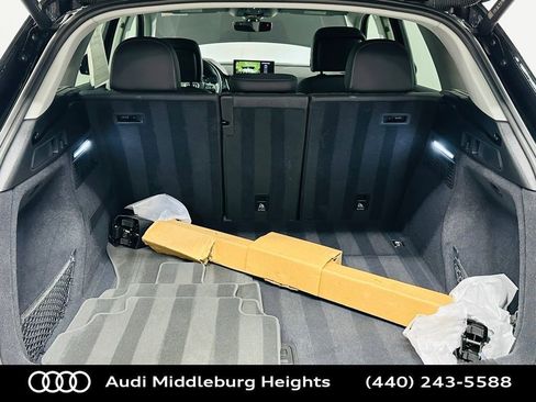 Certified 2023 Audi Q5 2.0T Premium w/ Convenience Package image 31