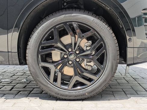 New 2026 Land Rover Discovery Sport Landmark AWD/4WD image 12