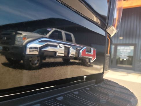 Used 2020 GMC Sierra 1500 AT4 w/ AT4 Premium Package AWD/4WD image 18