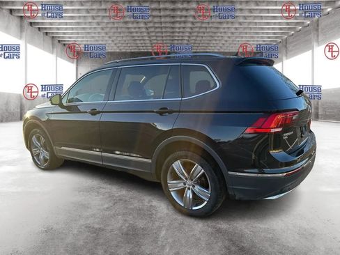 Used 2020 Volkswagen Tiguan SEL w/ Tiguan Two-Row MDO Package AWD/4WD image 7