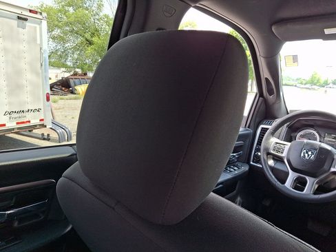 Used 2024 RAM 1500 Warlock AWD/4WD image 14