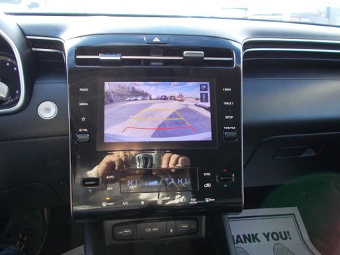 Used 2024 Hyundai Tucson SEL image 16