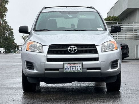Used 2012 Toyota RAV4 FWD image 7