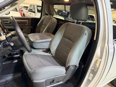 Used 2014 RAM 2500 SLT w/ Popular Equipment Group AWD/4WD image 39