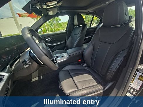 Used 2025 BMW 330i xDrive Sedan AWD/4WD image 19