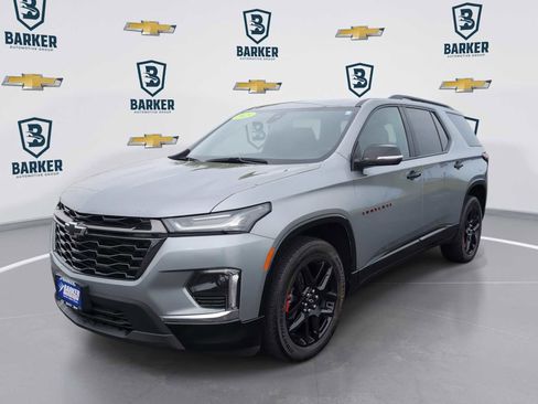 Used 2023 Chevrolet Traverse Premier w/ Redline Edition AWD/4WD image 1