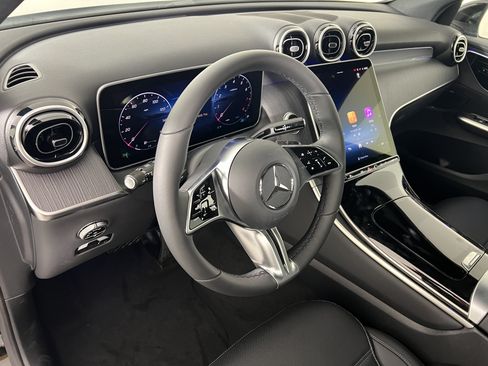 New 2026 Mercedes-Benz GLC 300 4MATIC image 18