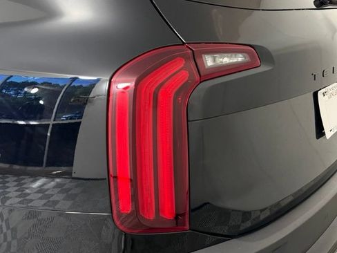 Used 2022 Kia Telluride SX AWD/4WD image 14