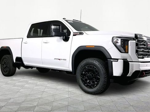 New 2026 GMC Sierra 2500 AT4 w/ AT4 Premium Plus Package AWD/4WD image 3