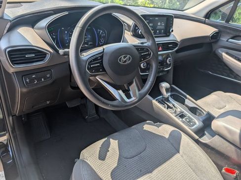 Used 2019 Hyundai Santa Fe SEL FWD image 14
