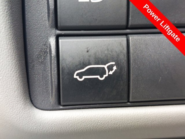 Certified 2020 Toyota Highlander LE FWD image 13