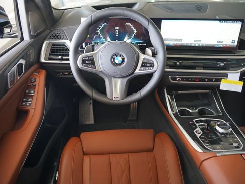 New 2027 BMW X7 xDrive40i w/ Executive Package AWD/4WD image 15