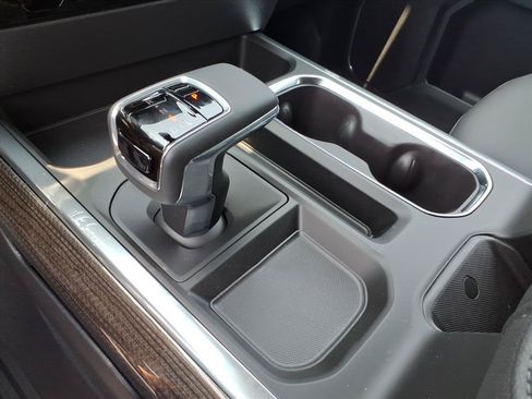 New 2026 Chevrolet Silverado 1500 LT Trail Boss w/ LT Trail Boss Premium Package AWD/4WD image 12