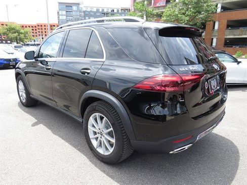 Used 2024 Mercedes-Benz GLE 350 4MATIC image 2