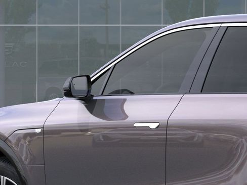 New 2026 Cadillac Lyriq Luxury image 12