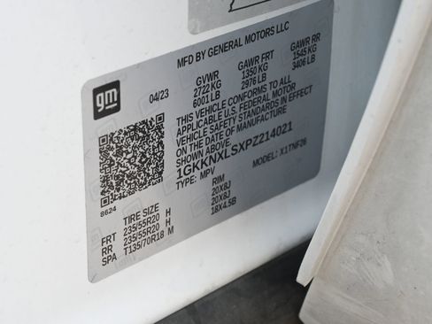 Used 2023 GMC Acadia Denali AWD/4WD image 31