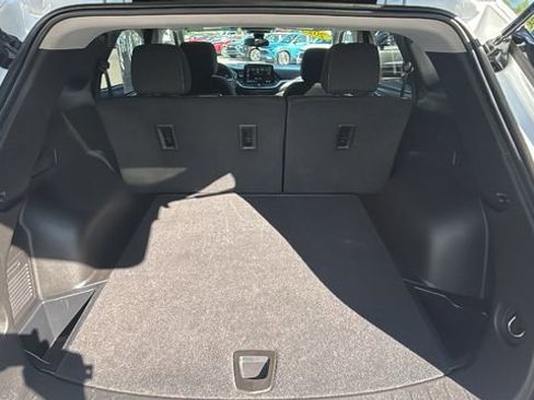 Used 2025 Chevrolet Blazer LT AWD/4WD image 20