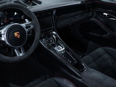 Used 2016 Porsche 911 GT3 RWD image 47