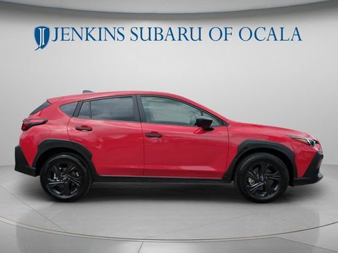 Used 2024 Subaru Crosstrek 2.0i AWD/4WD image 2