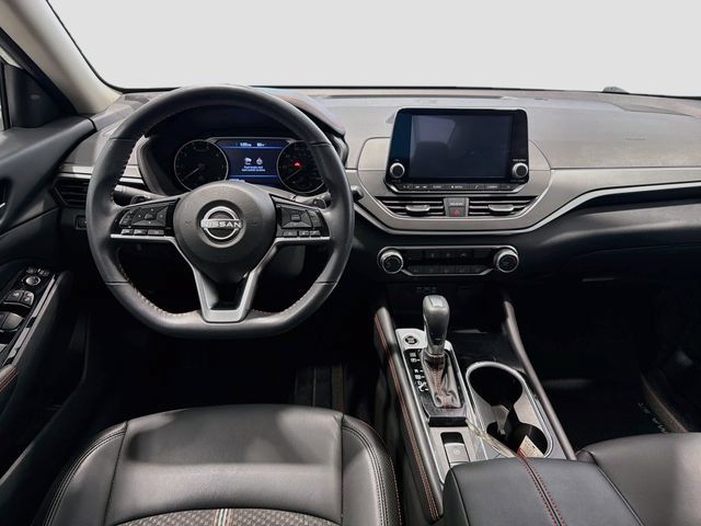 Used 2024 Nissan Altima 2.5 SR AWD/4WD image 20