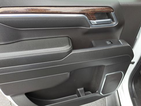 Certified 2024 GMC Sierra 1500 Elevation w/ LPO, Elevation Black Package image 11