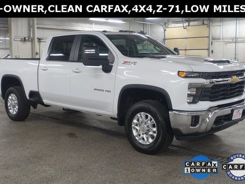 Used 2024 Chevrolet Silverado 2500 LT image 1