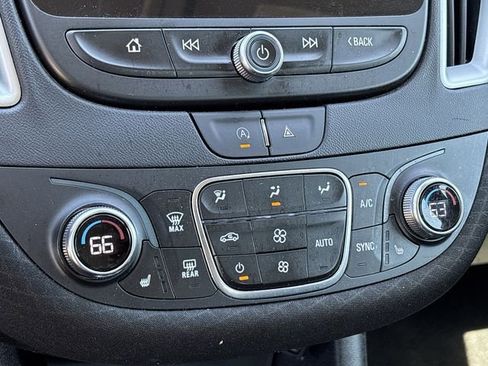 Certified 2024 Chevrolet Malibu LT image 19