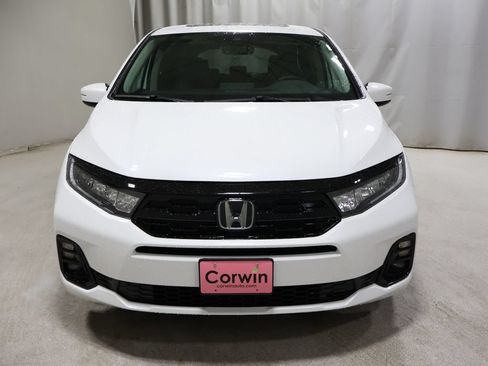 New 2026 Honda Odyssey Elite image 2