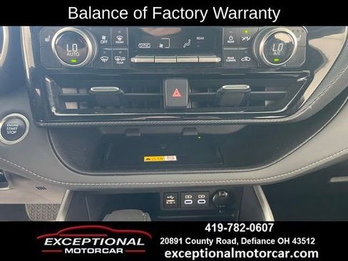Used 2025 Toyota Highlander XSE AWD/4WD image 42