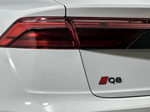 Used 2025 Audi Q8 Premium Plus w/ Premium Plus Package image 26
