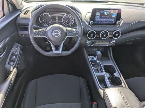 Used 2024 Nissan Sentra SV image 16